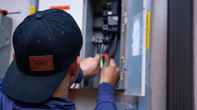 How Much Does Electrical Repair Cost? (What Homeowners Should Expect)