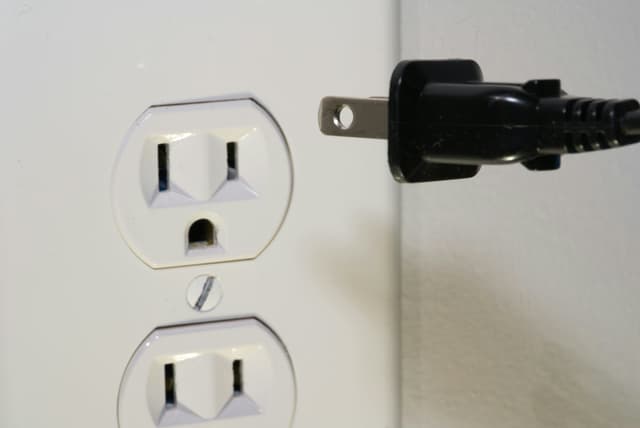 Why Your Outlet Isn’t Working (And What You Should Do Next)